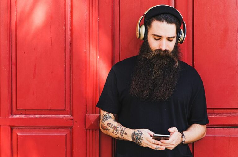 The billionaire Philan thropist read to learn more and city